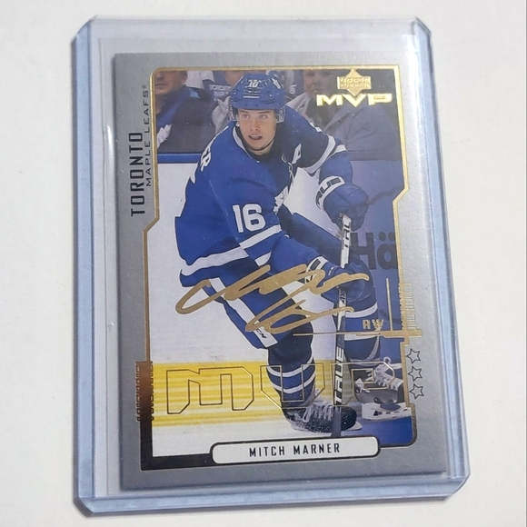 Toronto Maple Leafs Mitch Marner 3 Star MVP Gold Script 2020/21 Hockey Card #15 - Picture 1 of 2